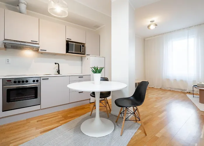 Cityscape Haven Apartment *