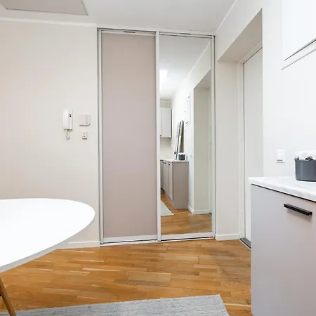 Apartment Cityscape Haven *